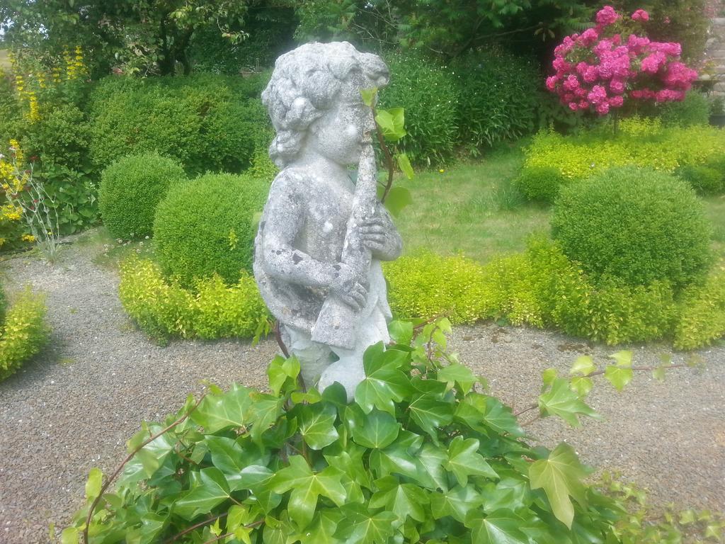 Manoir De La Branche Bed and Breakfast Maen Roch Εξωτερικό φωτογραφία