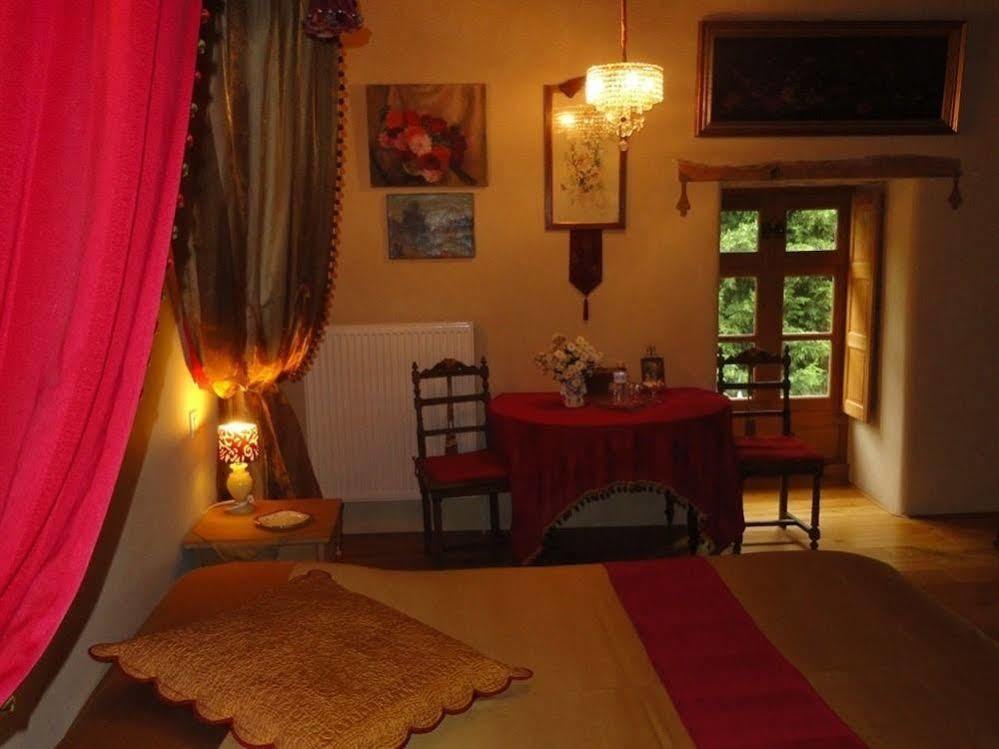 Manoir De La Branche Bed and Breakfast Maen Roch Εξωτερικό φωτογραφία